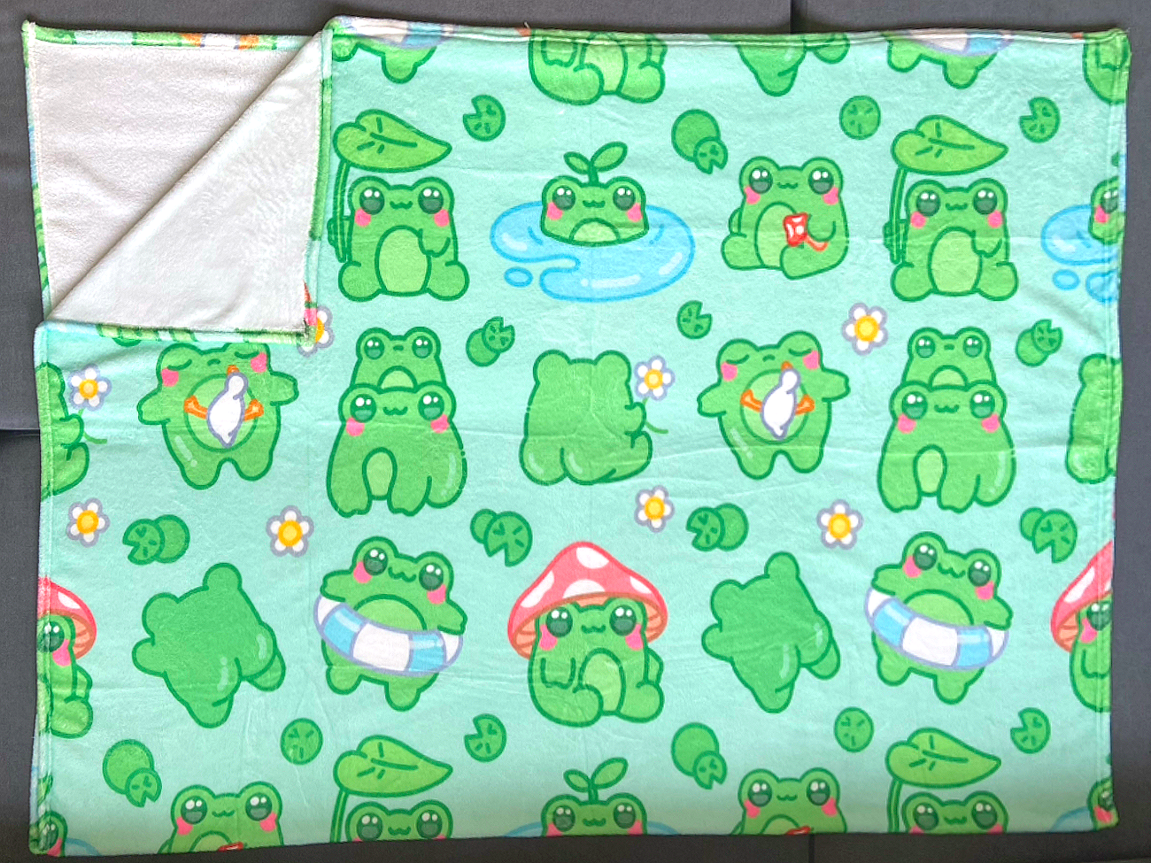 FROG BLANKET