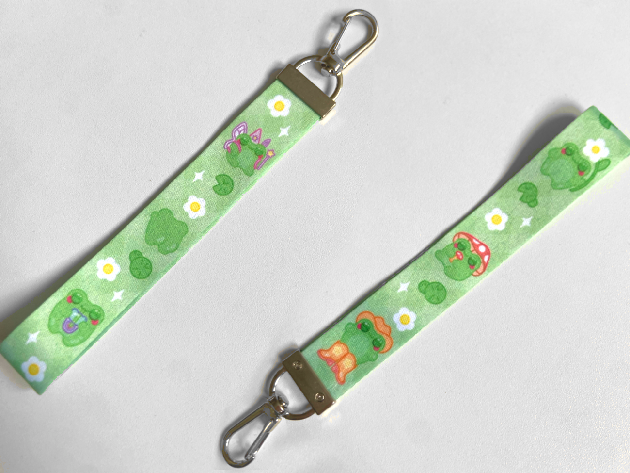 FROG LANYARD