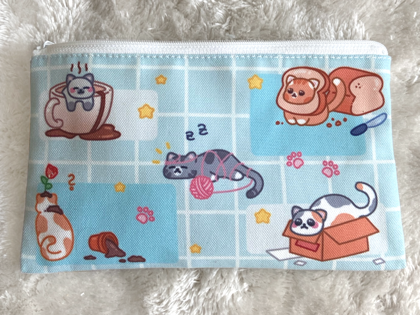 CATS POUCH