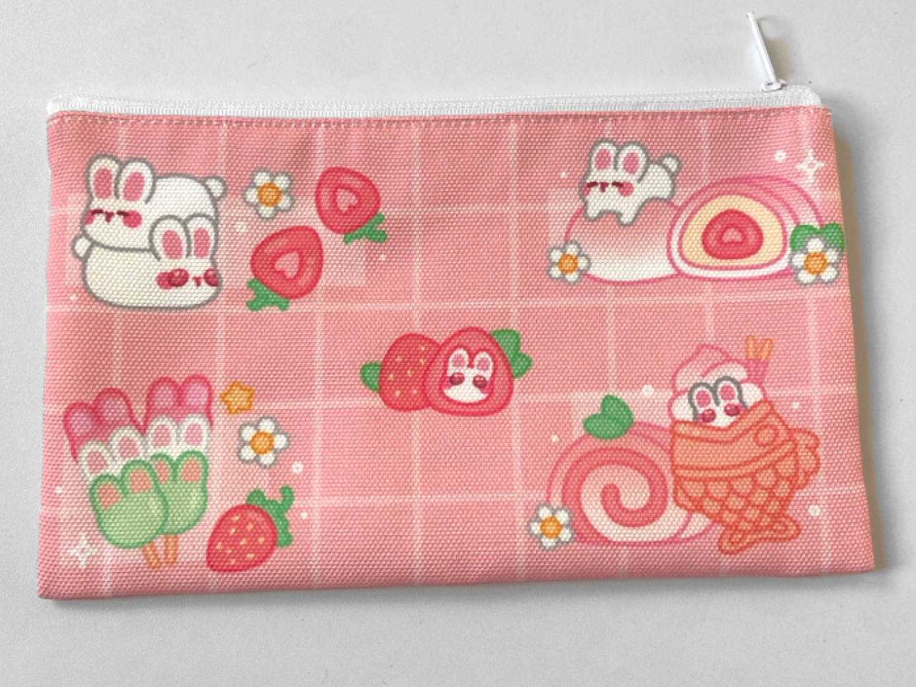 STRAWBERRY BUNNY POUCH